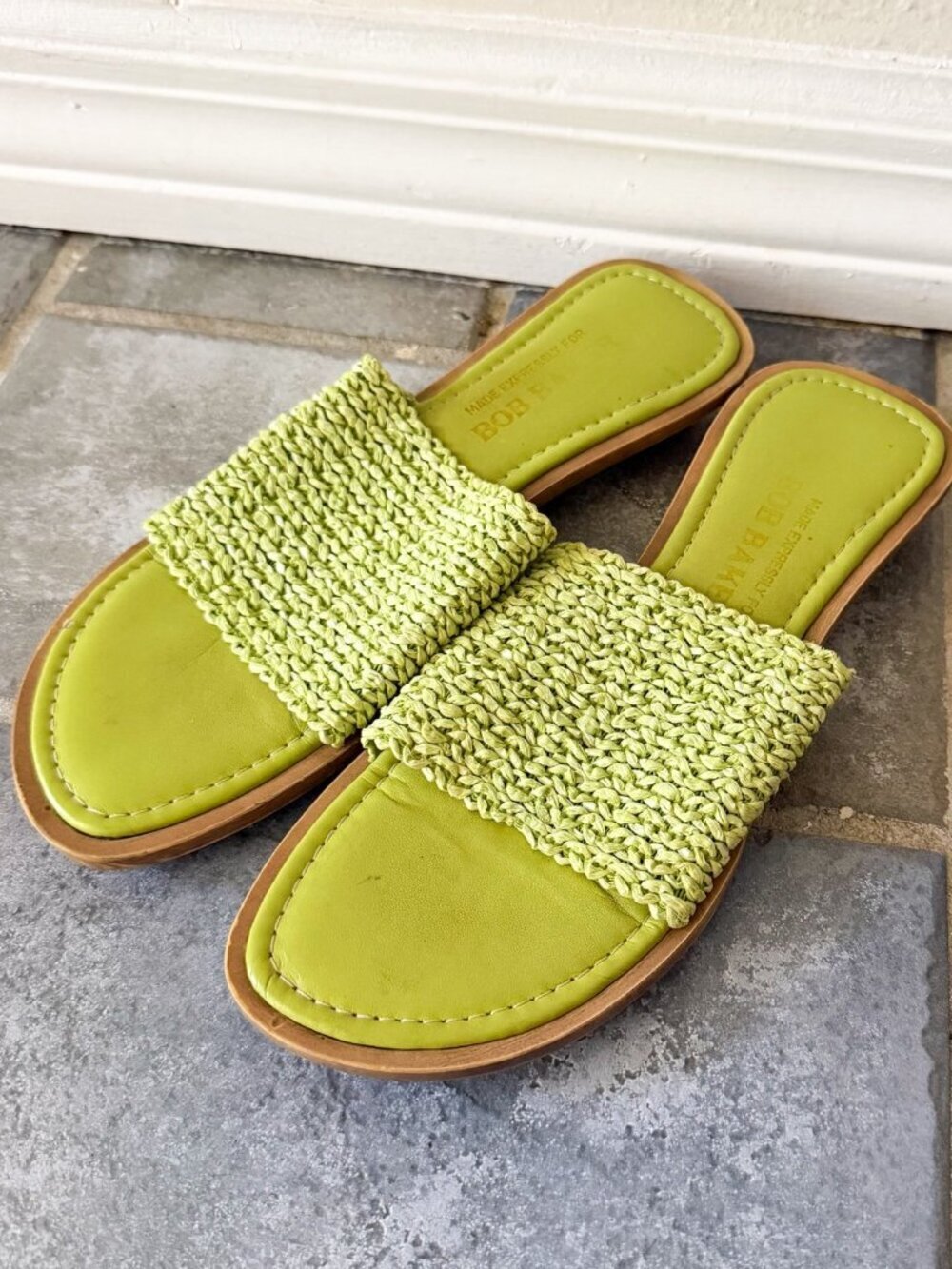 Bob Baker Bright Green Woven Slide Sandals Raffia Strap Slip On Women’s Size 7